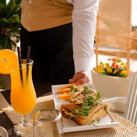 Hotel Saly Durrës 외부 사진