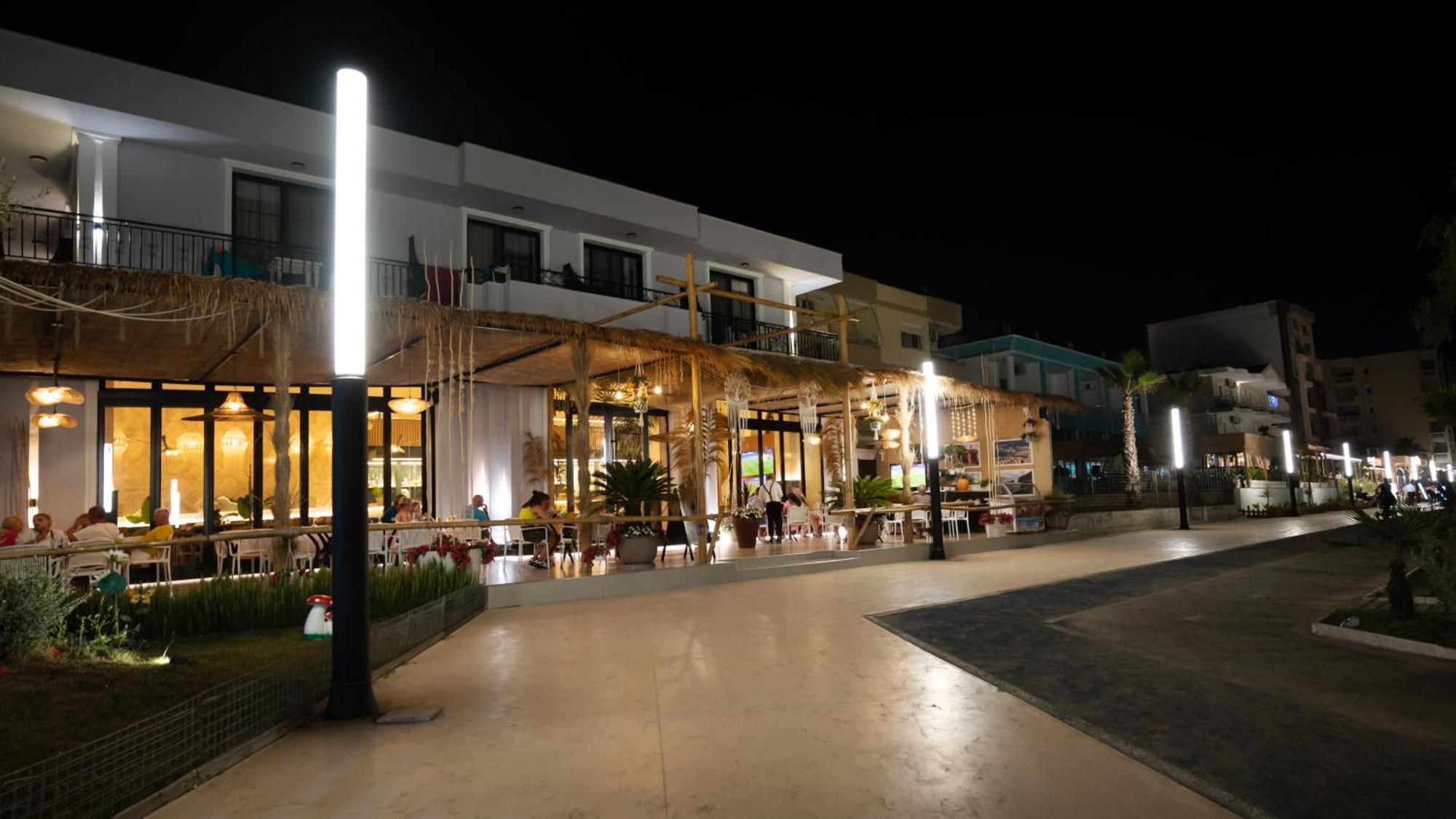 Hotel Saly Durrës 외부 사진