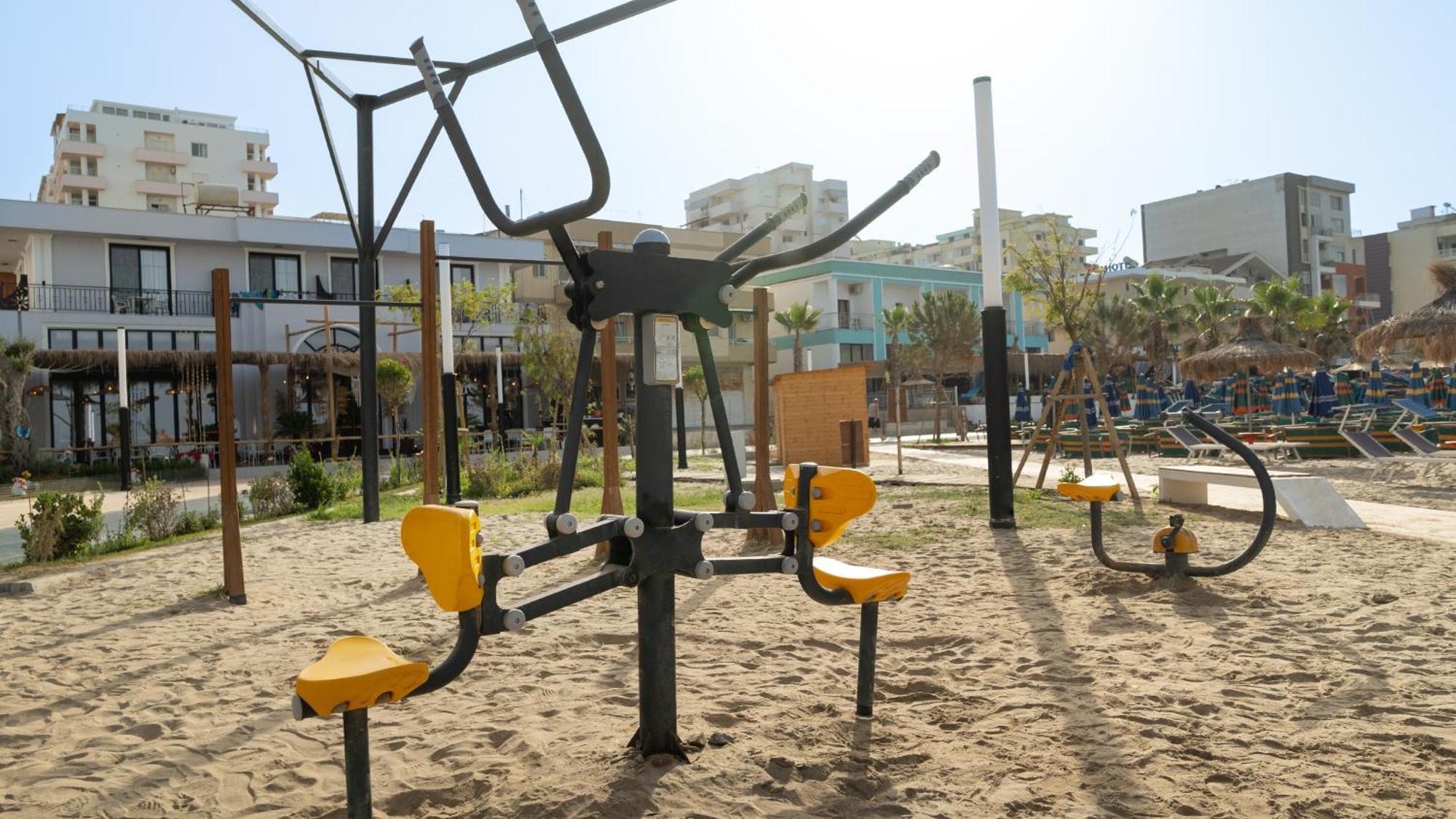 Hotel Saly Durrës 외부 사진
