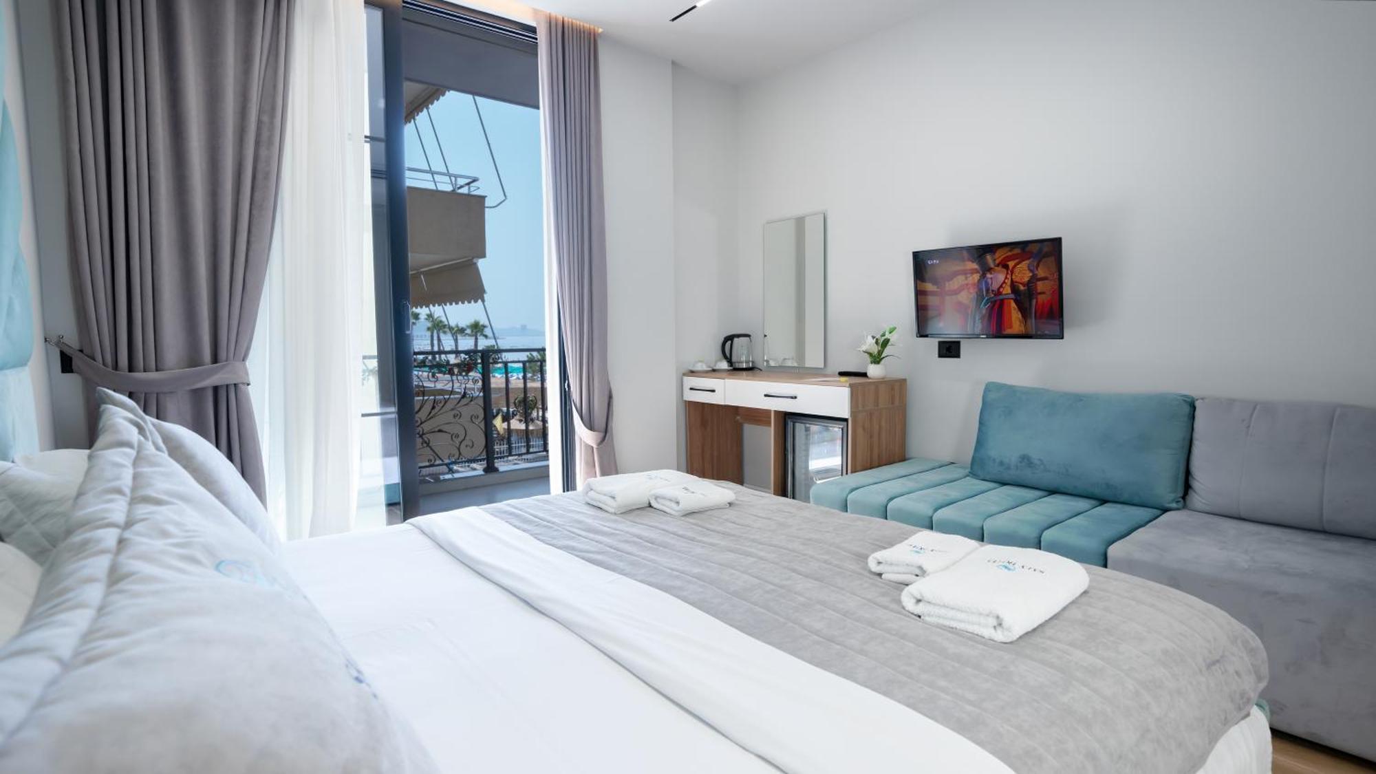 Hotel Saly Durrës 외부 사진