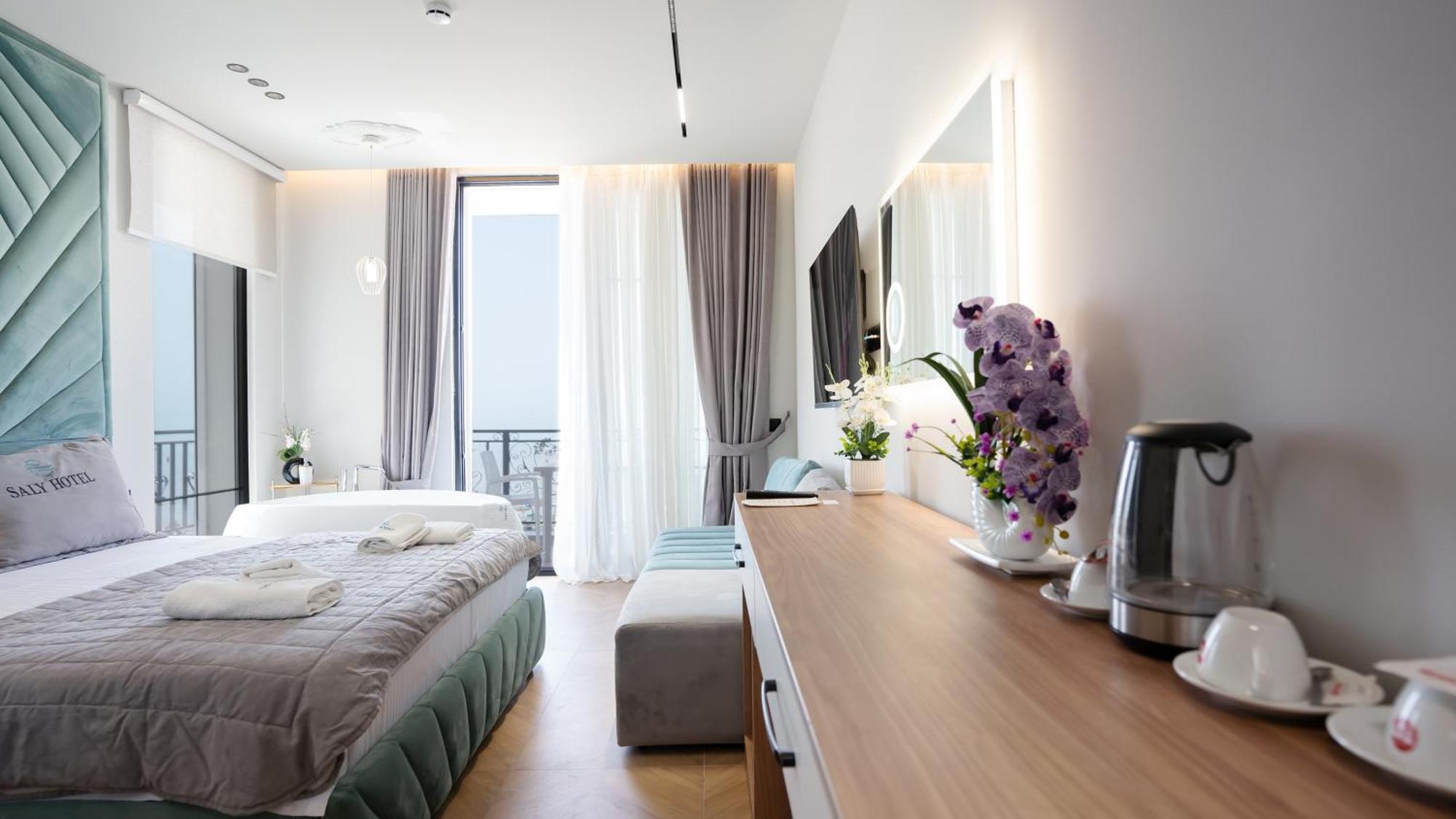 Hotel Saly Durrës 외부 사진