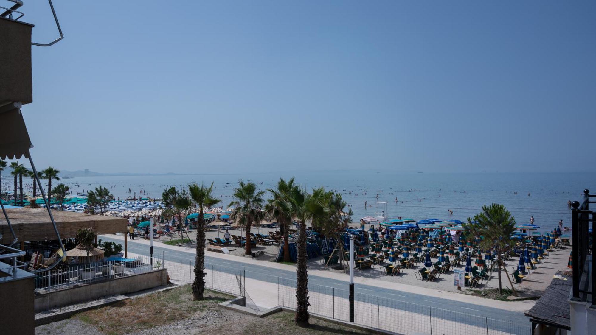 Hotel Saly Durrës 외부 사진