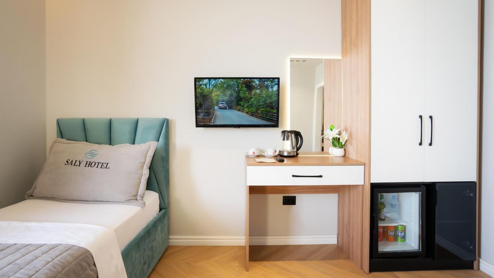 Hotel Saly Durrës 외부 사진